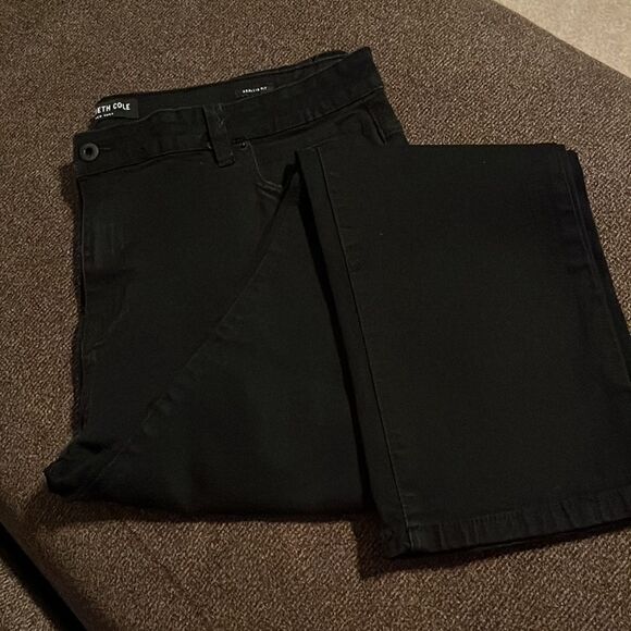 Kenneth Cole NY 5-Pocket Regular Fit “Today is Your Day” Black Jeans- 42” by 30” - Picture 16 of 16